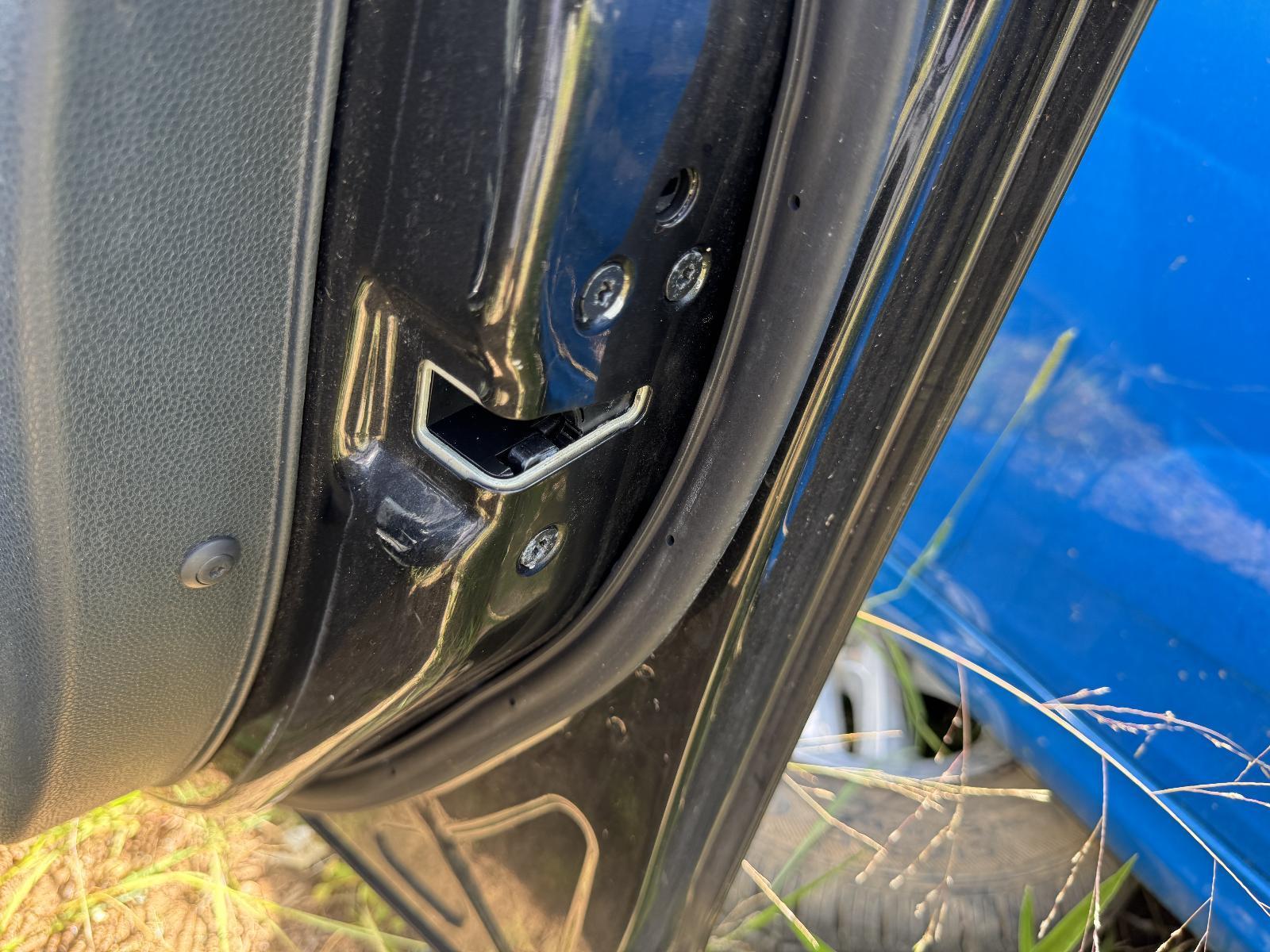 View Auto part Door/Boot/Gate Lock FORD FIESTA 2011