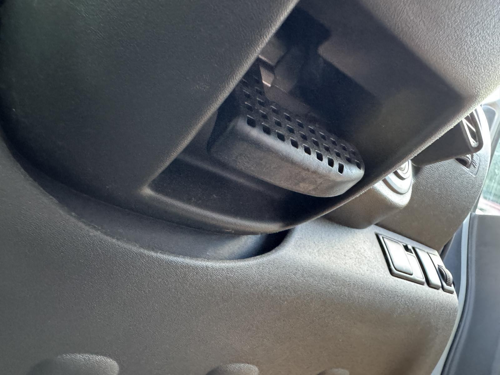 View Auto part Column NISSAN NAVARA 2007