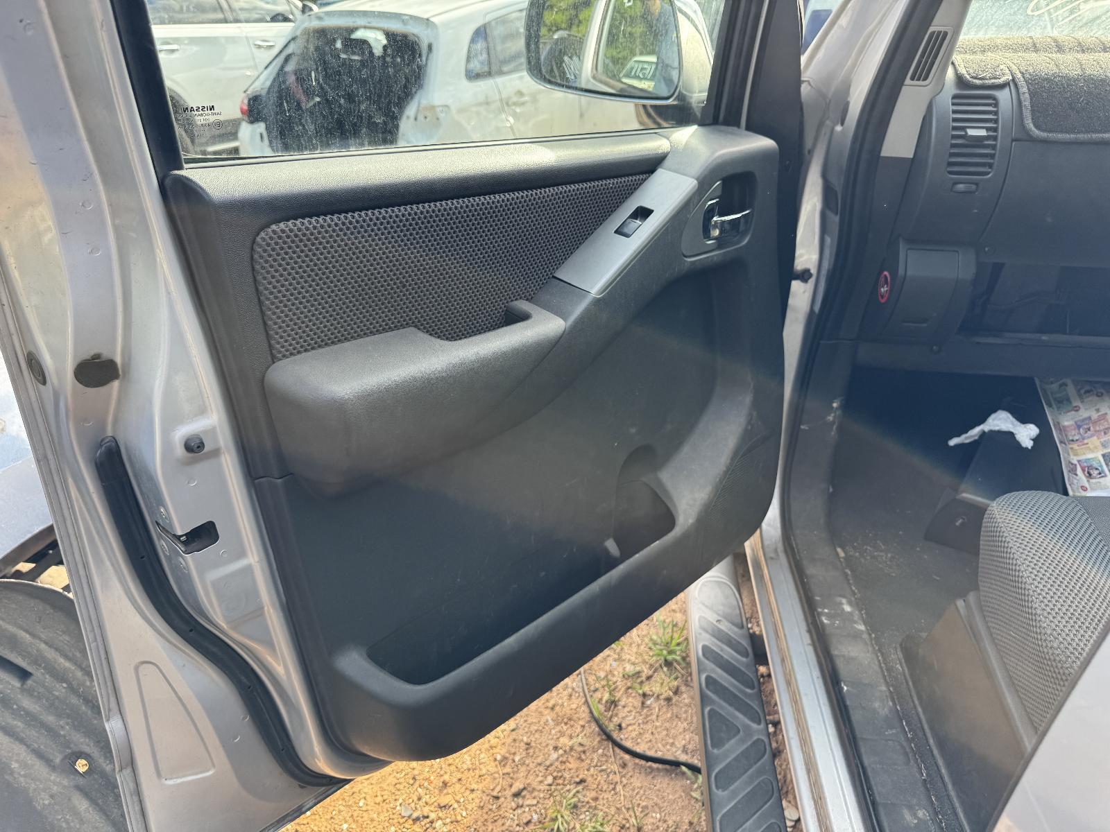 View Auto part Door Trim NISSAN NAVARA 2007