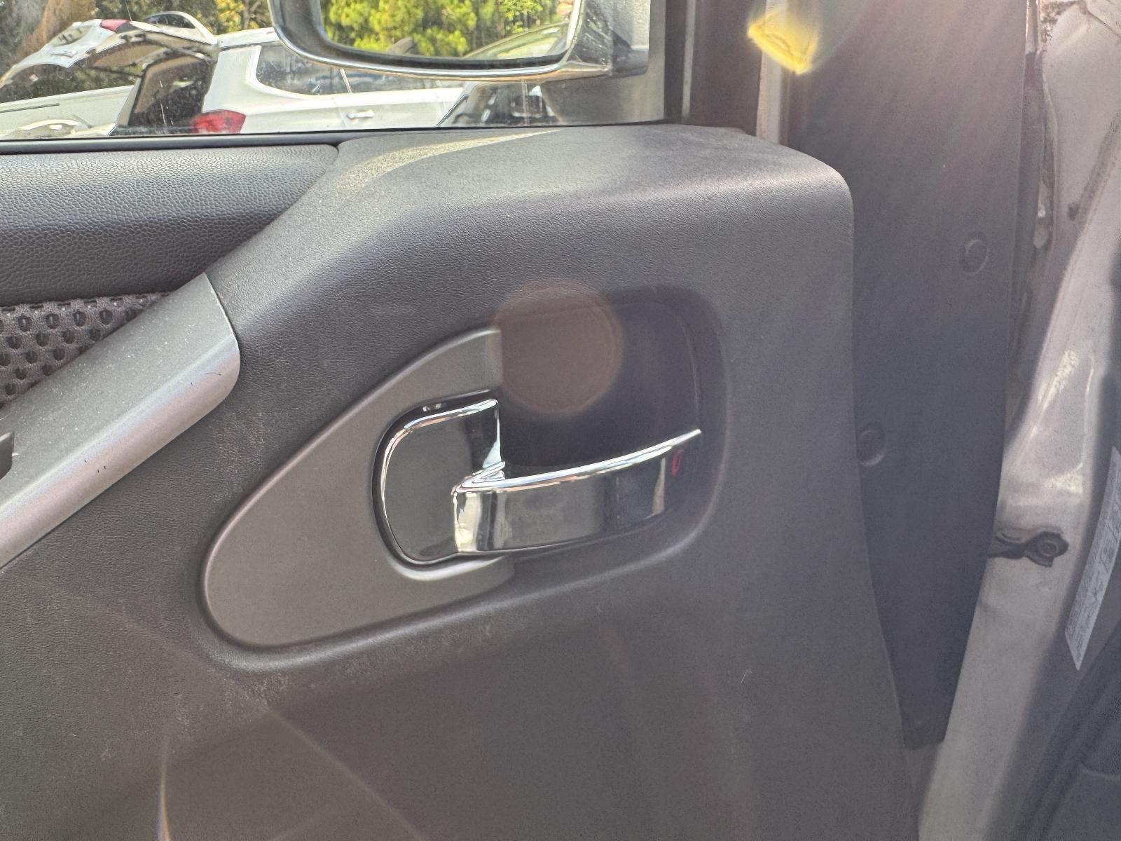 View Auto part Door Handle NISSAN NAVARA 2007