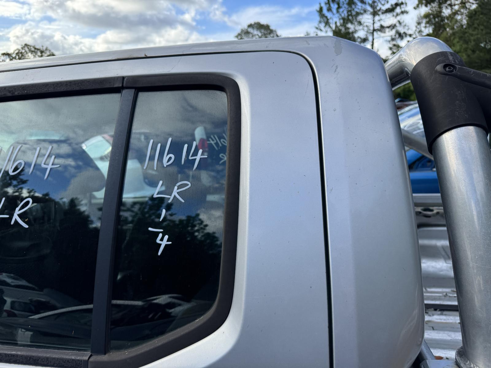 View Auto part Left Rear 1/4 Door Glass NISSAN NAVARA 2007