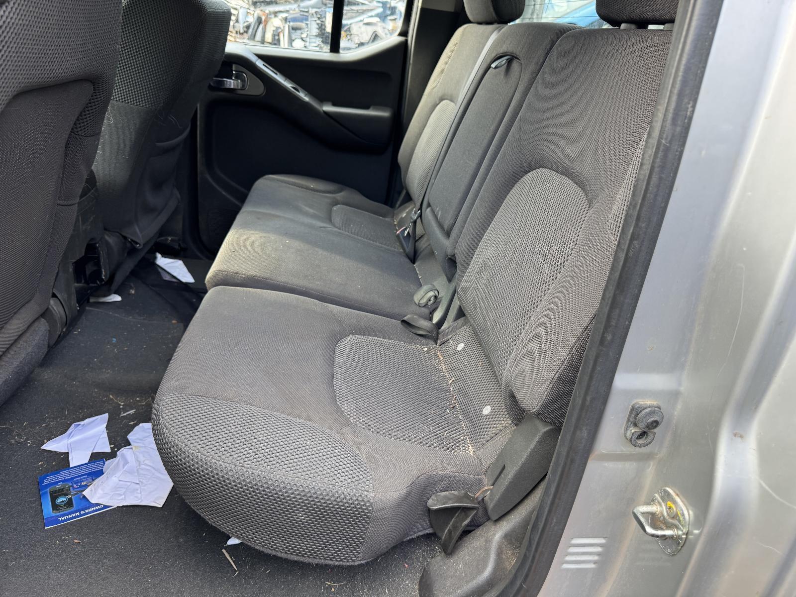 View Auto part 2nd Seat (Rear Seat) NISSAN NAVARA 2007