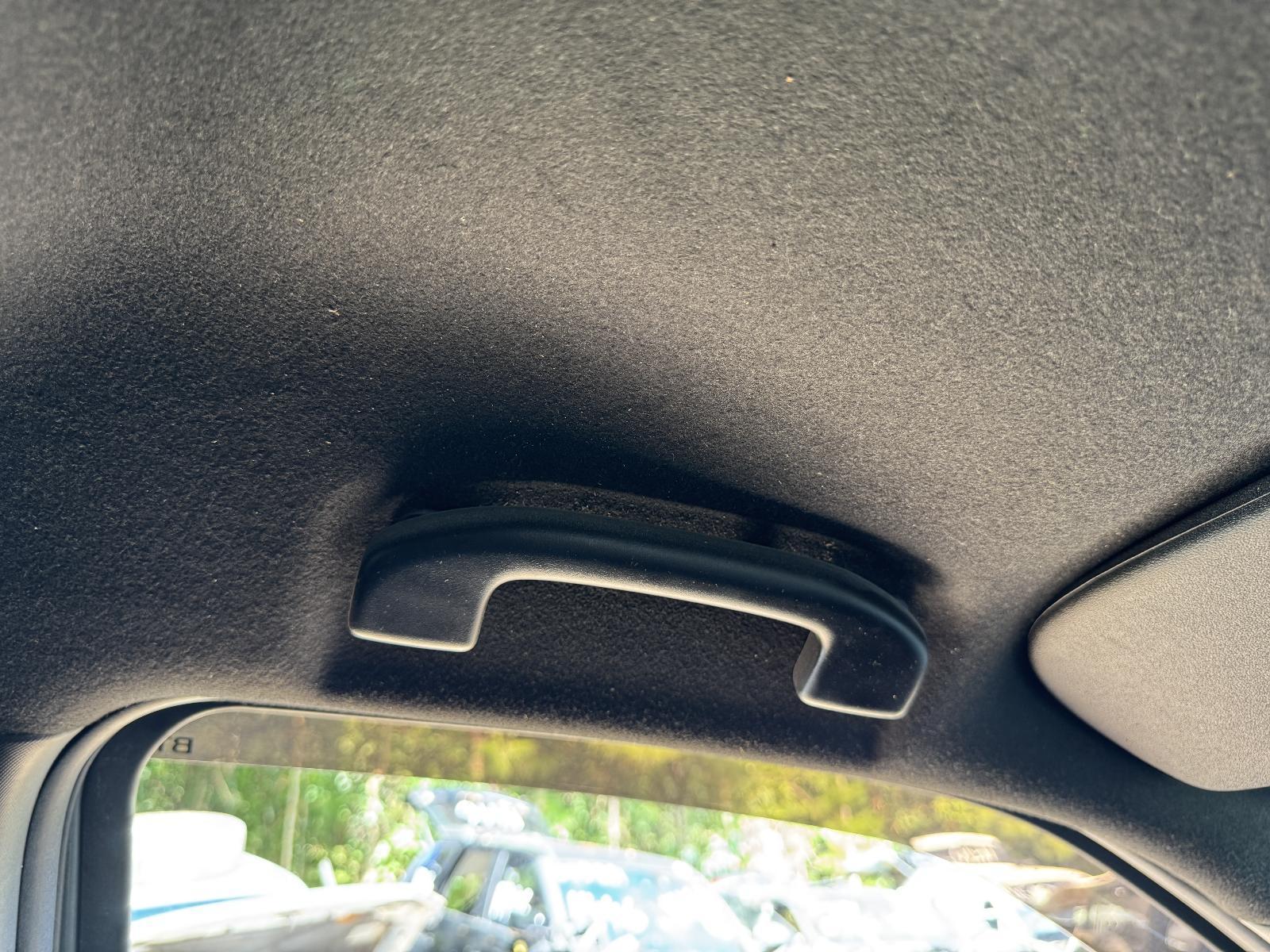 View Auto part Grab Handle MAZDA BT50 2022