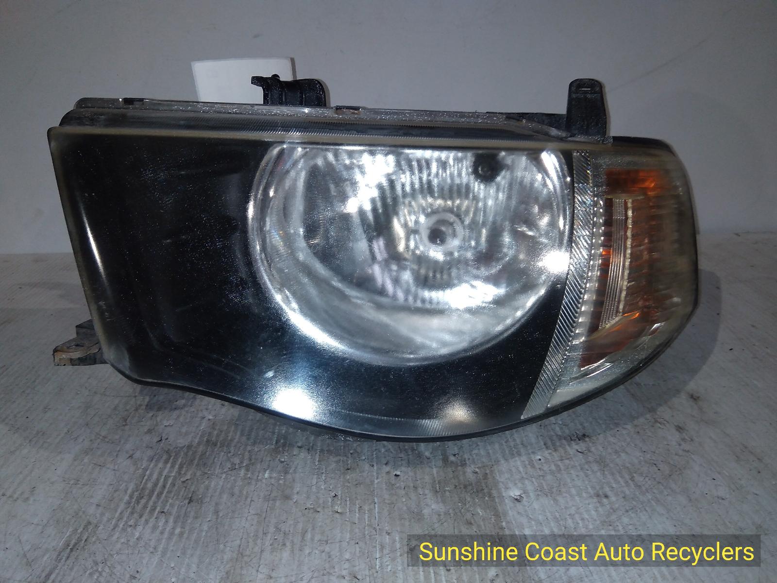 View Auto part Left Headlamp MITSUBISHI TRITON 2011