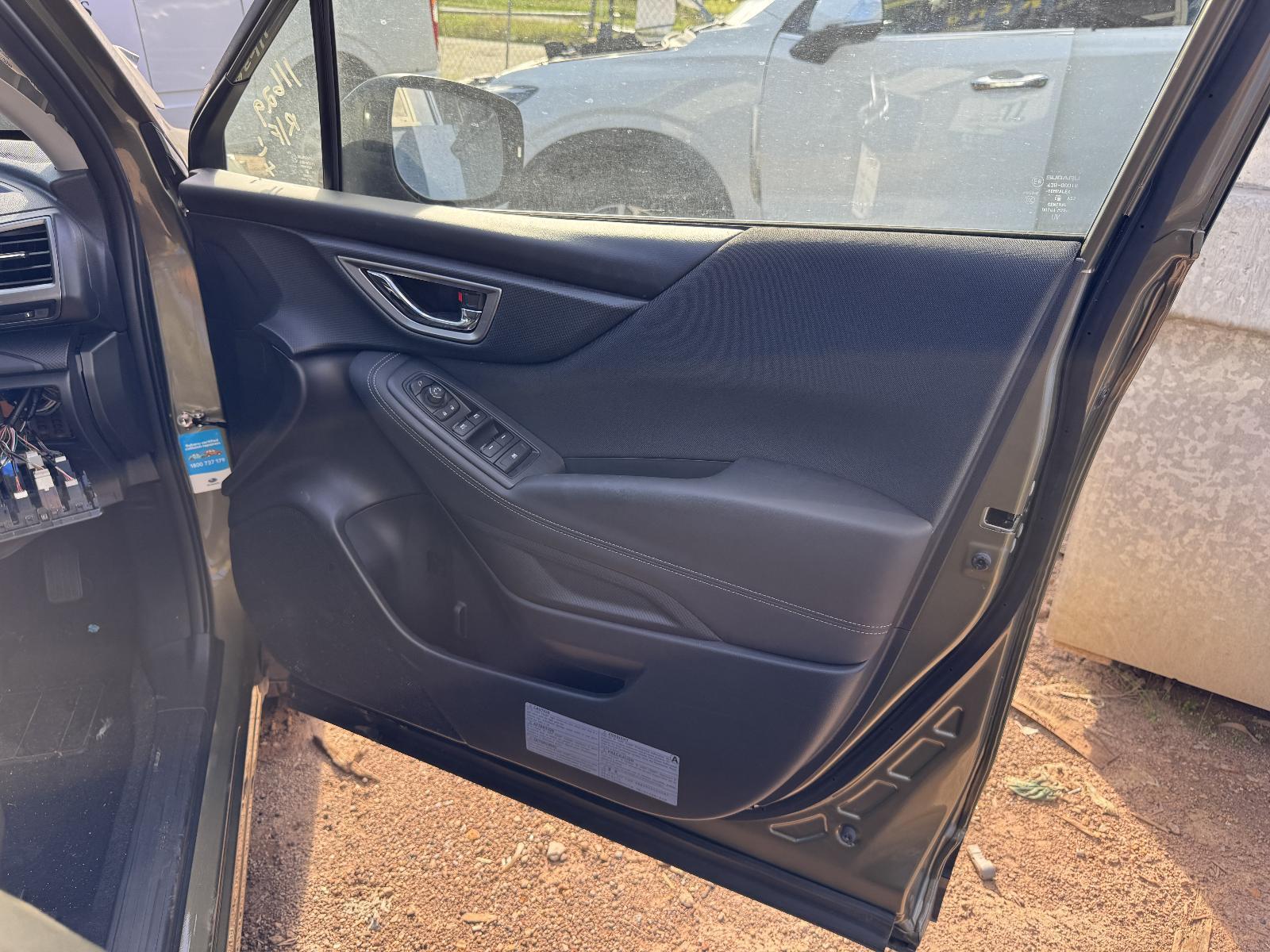 View Auto part Right Front Window Reg/Motor SUBARU FORESTER 2024