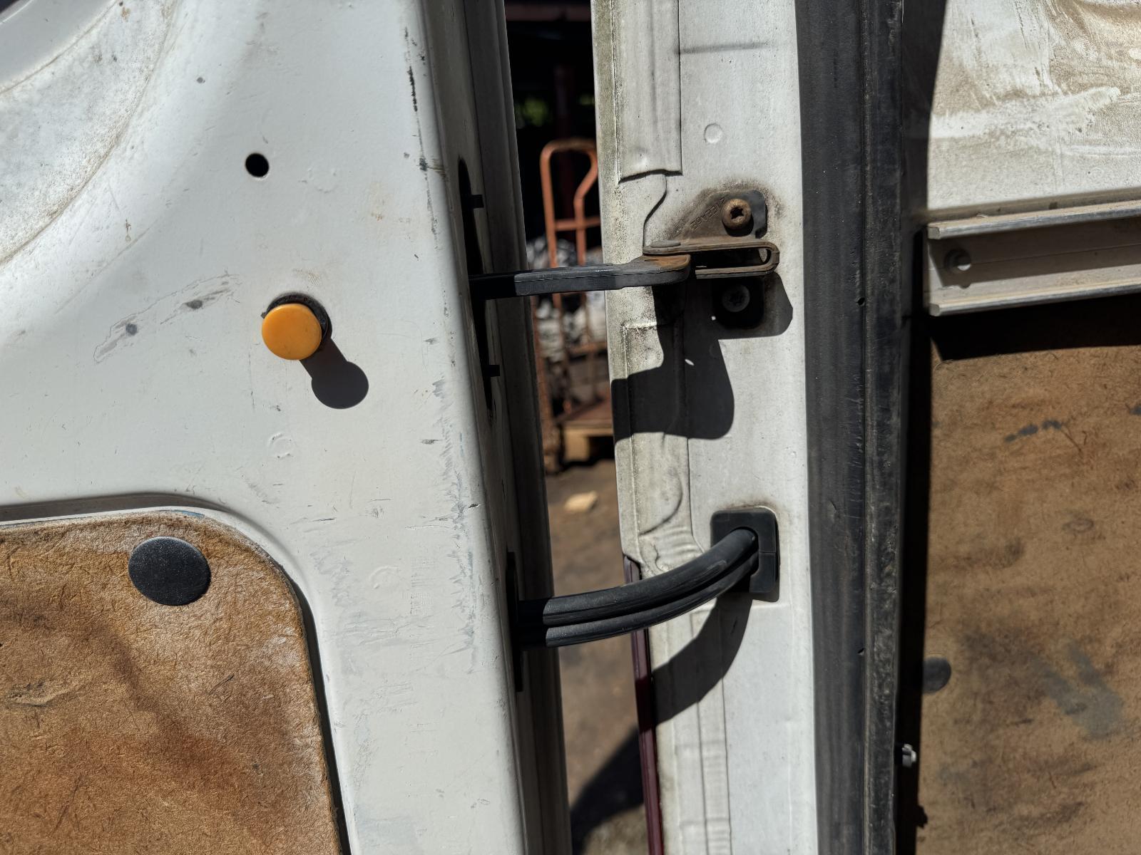 View Auto part Hatch Strut FORD TRANSIT 2006
