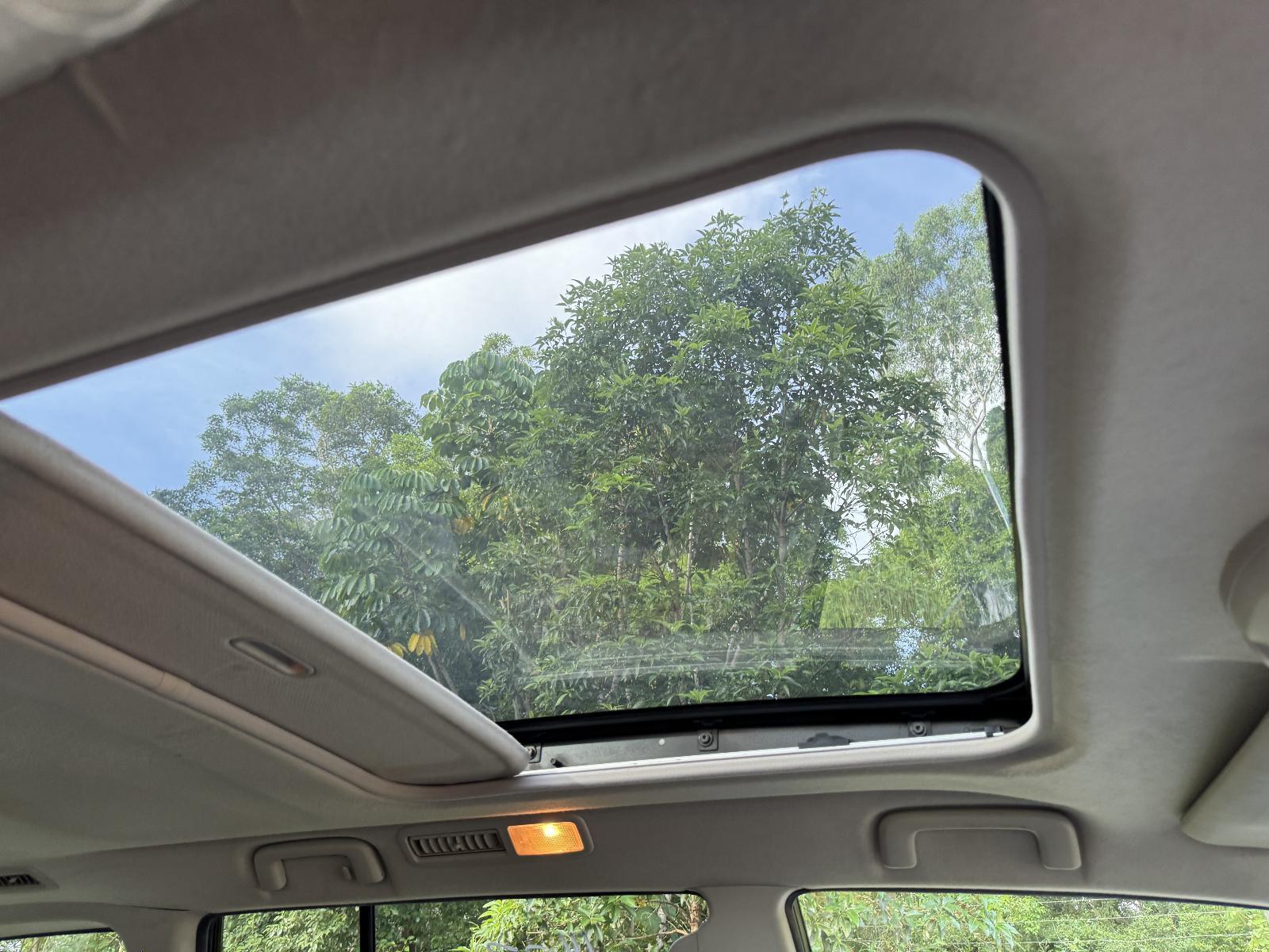 View Auto part Roof Glass/Sunroof/T MITSUBISHI PAJERO 2016