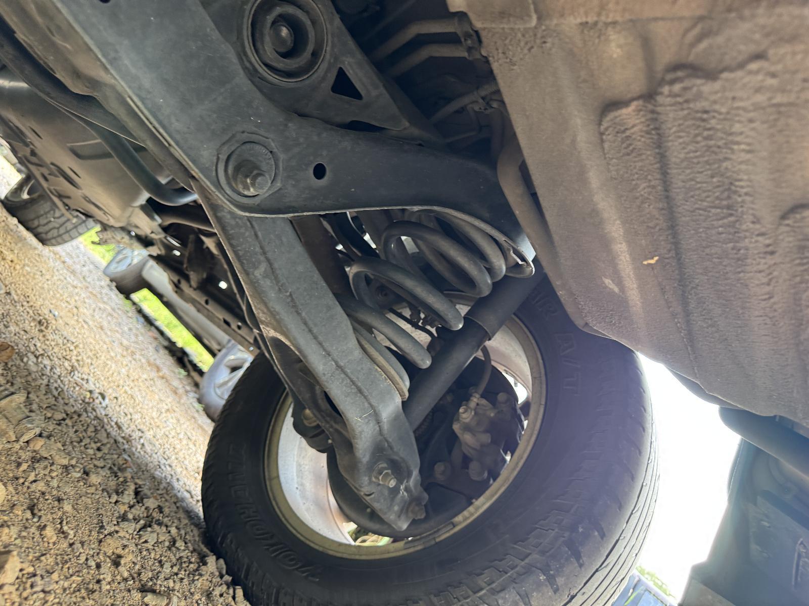 View Auto part Right Rear Trailing Arm MITSUBISHI PAJERO 2016