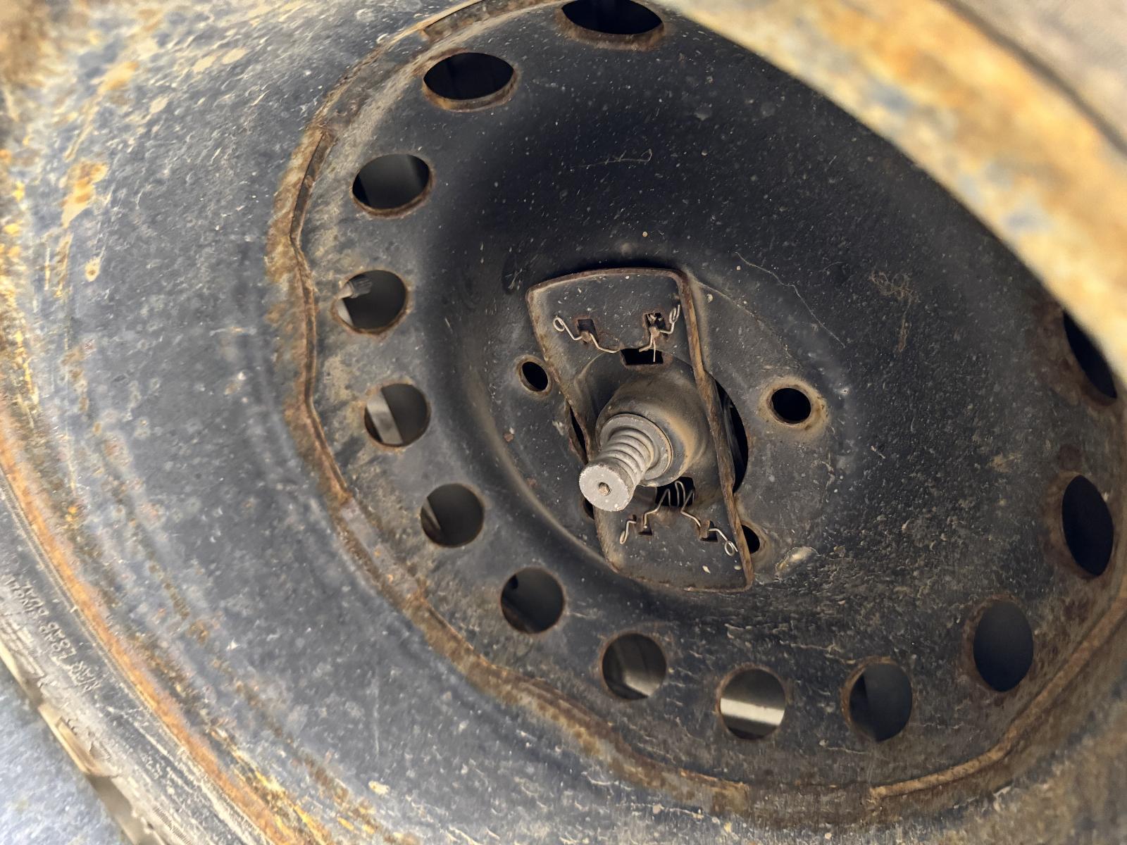 View Auto part Spare Wheel Winch RENAULT MASTER 2016