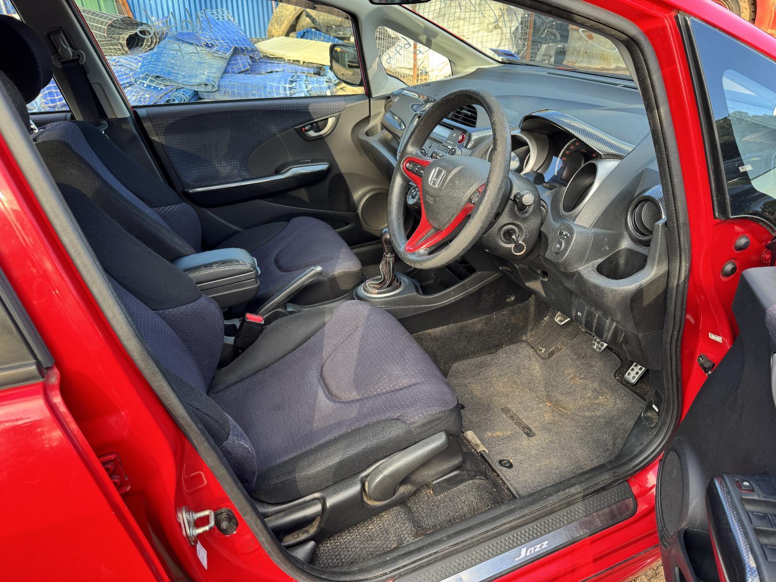 View Auto part Fuse Box HONDA JAZZ 2008