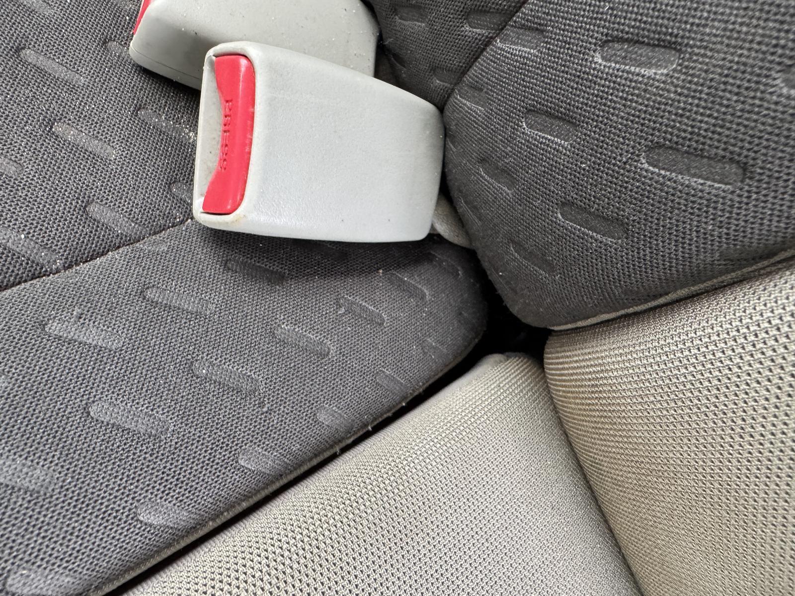 View Auto part Seatbelt/Stalk NISSAN XTRAIL 2005