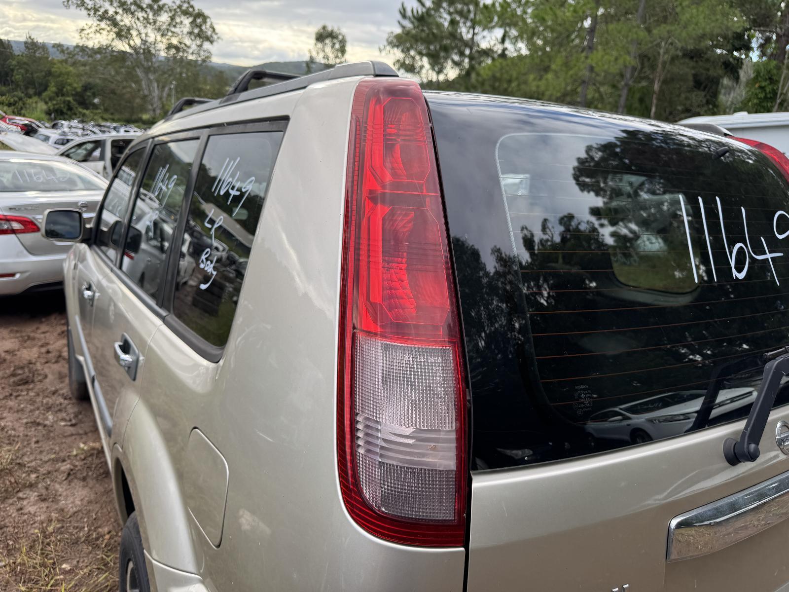 View Auto part Left Taillight NISSAN XTRAIL 2005