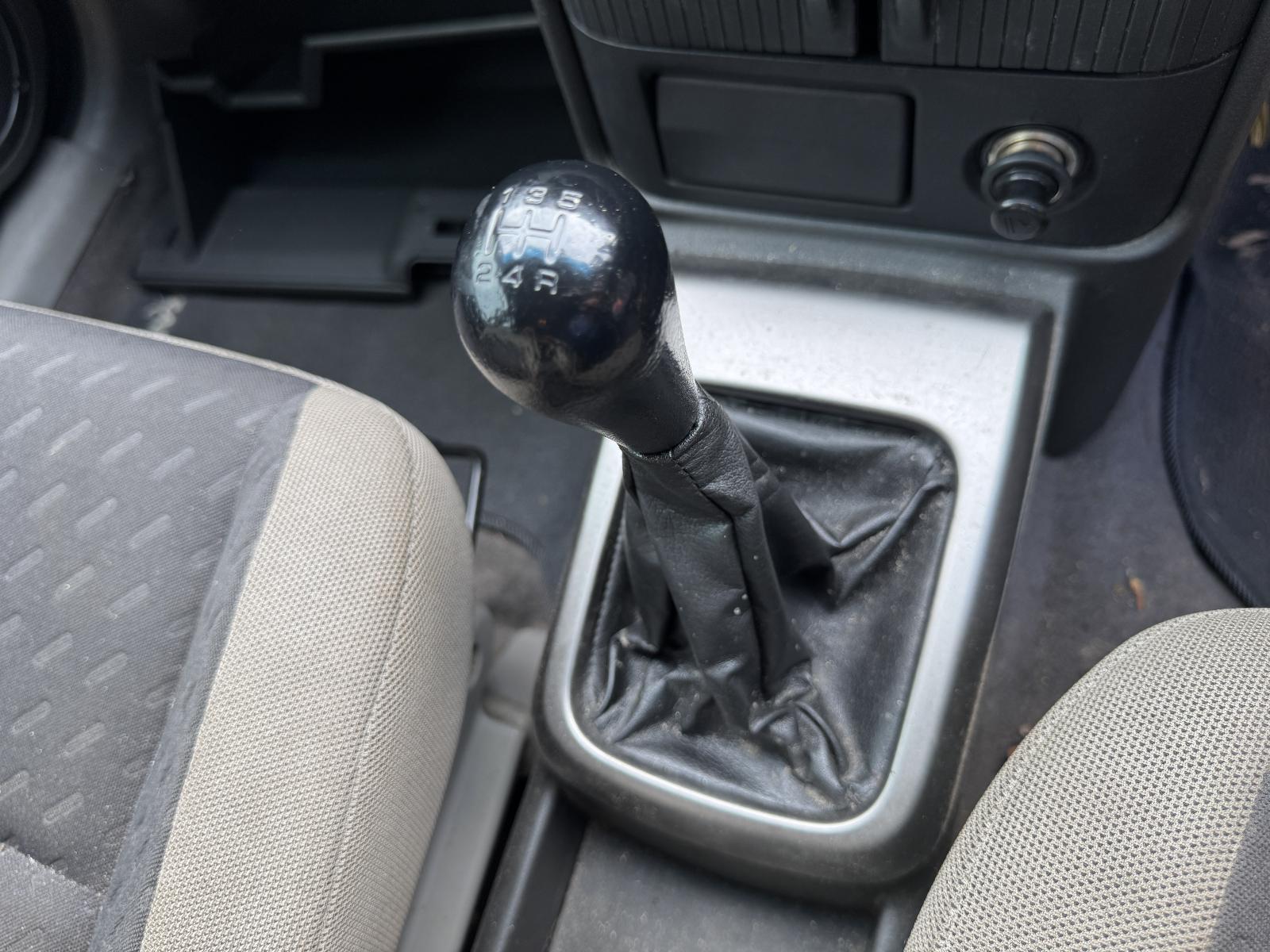 View Auto part Gear Stick/Shifter NISSAN XTRAIL 2005