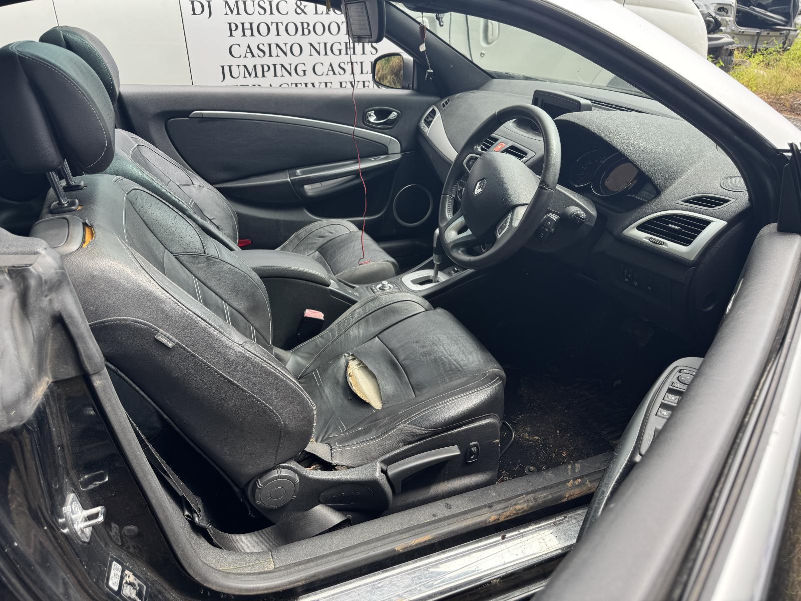 View Auto part Interior Mirror RENAULT MEGANE 2011