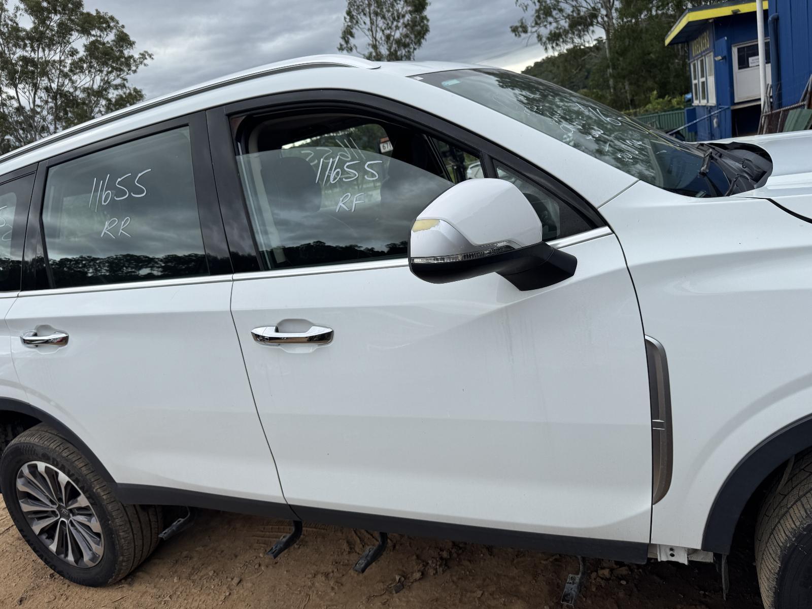 View Auto part Right Front Door LDV D90 2022