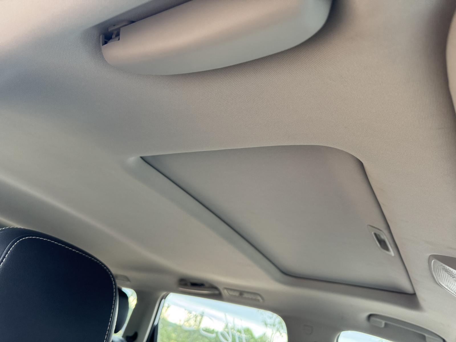 View Auto part Hoodlining LDV D90 2022