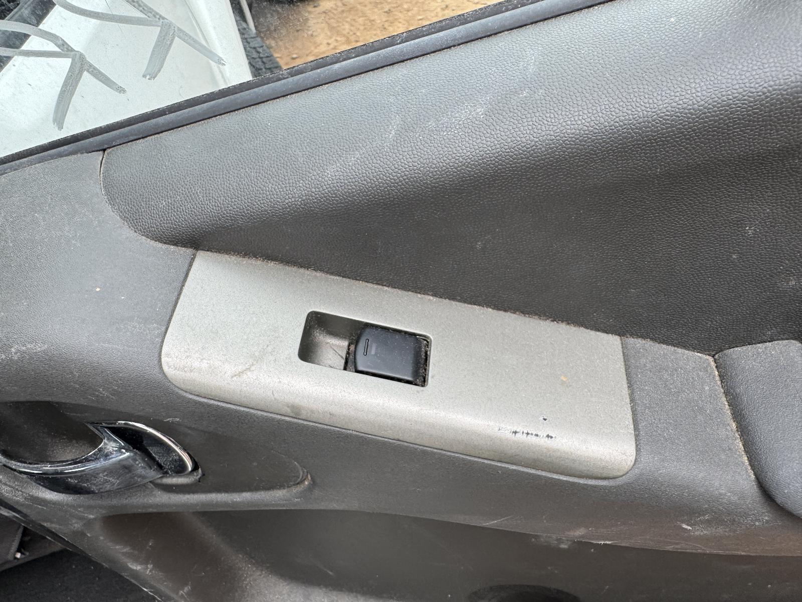 View Auto part Pwr Dr Wind Switch NISSAN NAVARA 2009