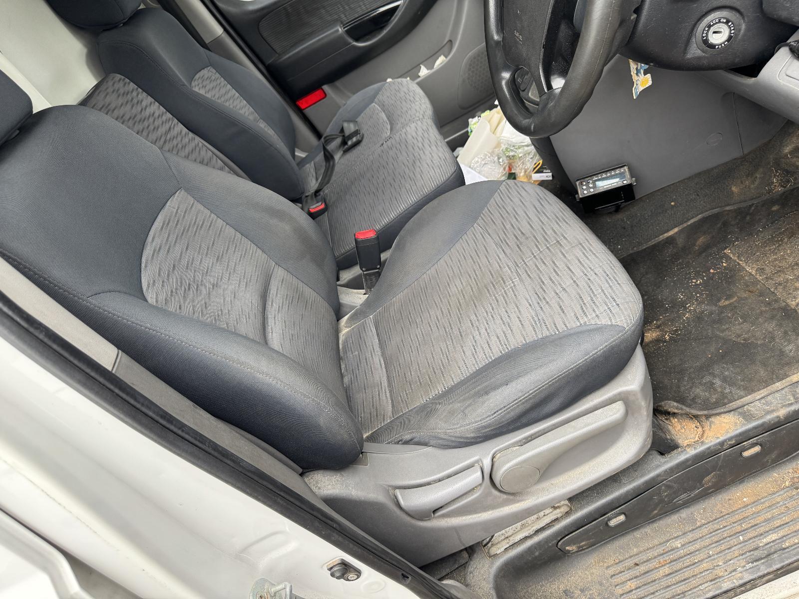 View Auto part Front Seat HYUNDAI ILOAD/IMAX 2012