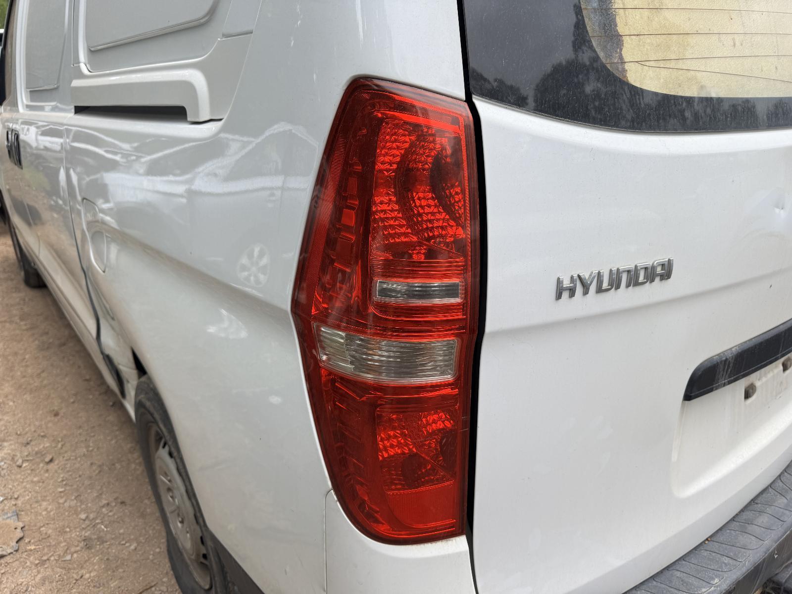 View Auto part Left Taillight HYUNDAI ILOAD/IMAX 2012