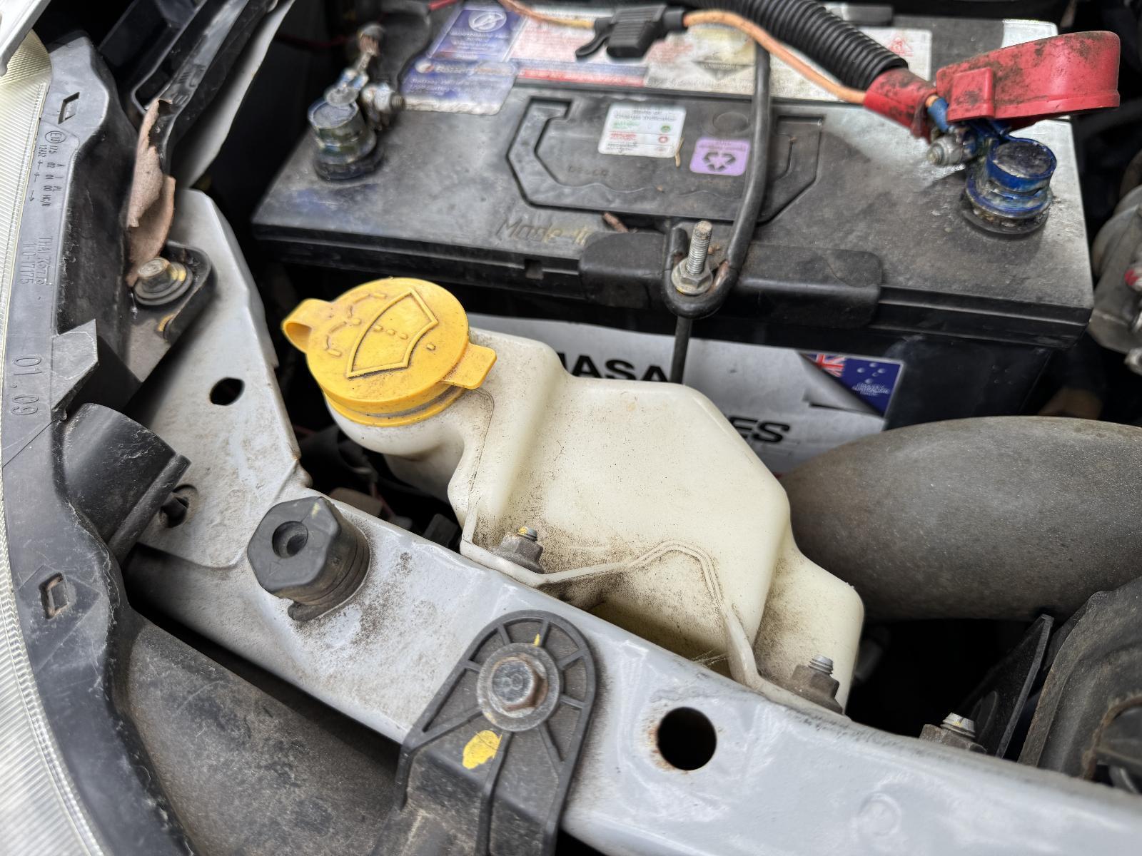 View Auto part Washer Bottle FORD RANGER 2011