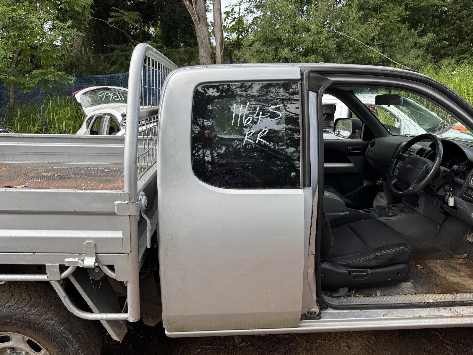 View Auto part RIGHT_REAR_DOOR_SLIDING FORD RANGER 2011