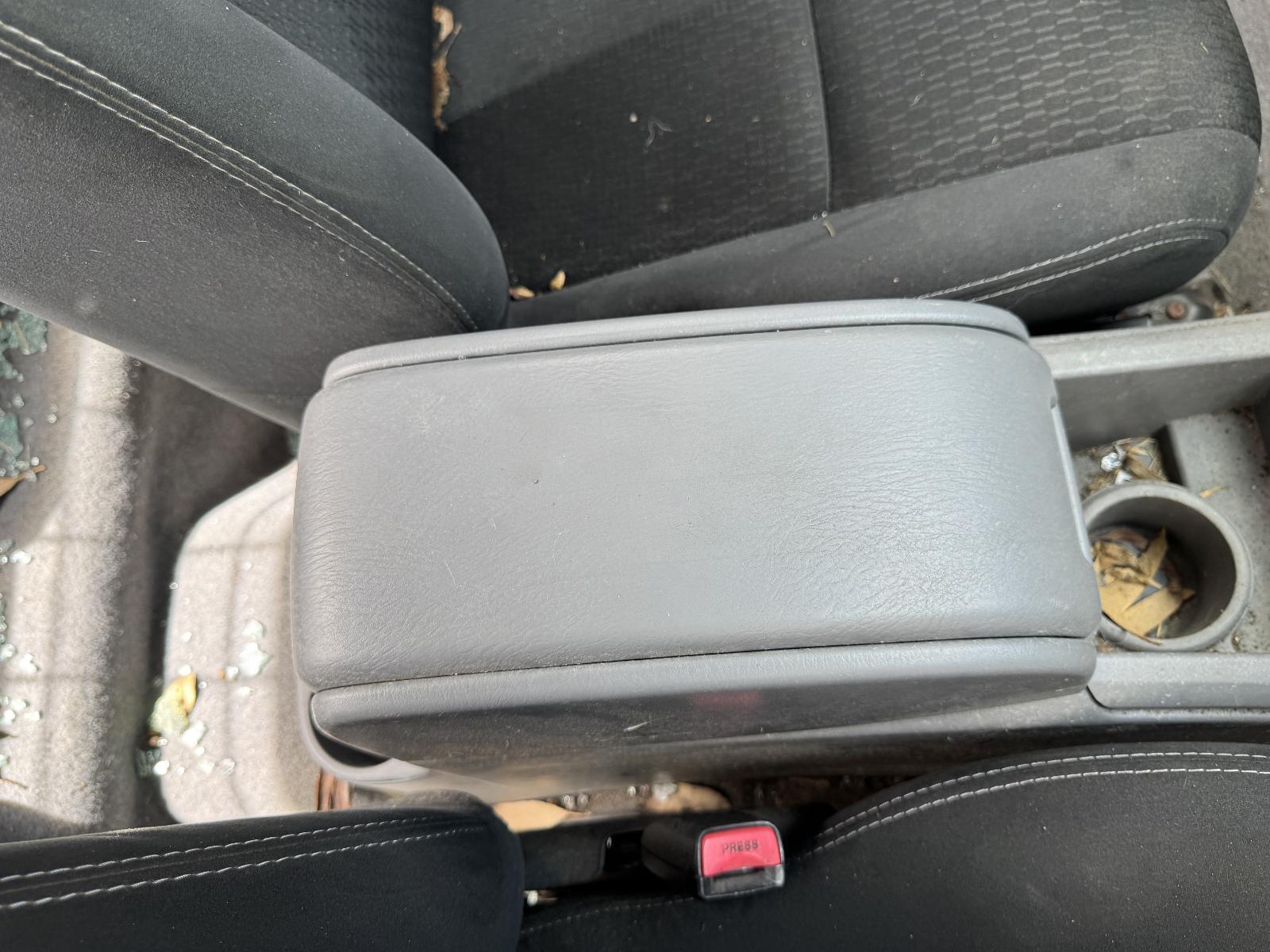 View Auto part Console FORD RANGER 2011