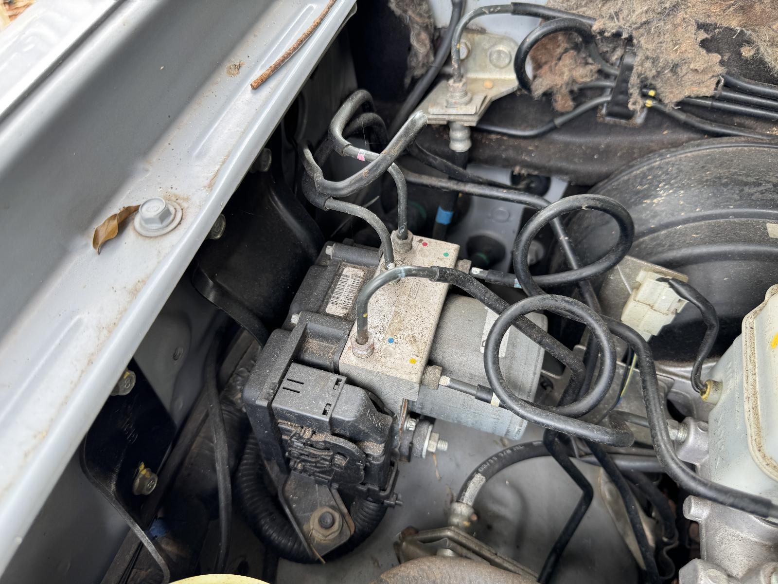 View Auto part Abs Pump/Modulator FORD RANGER 2011