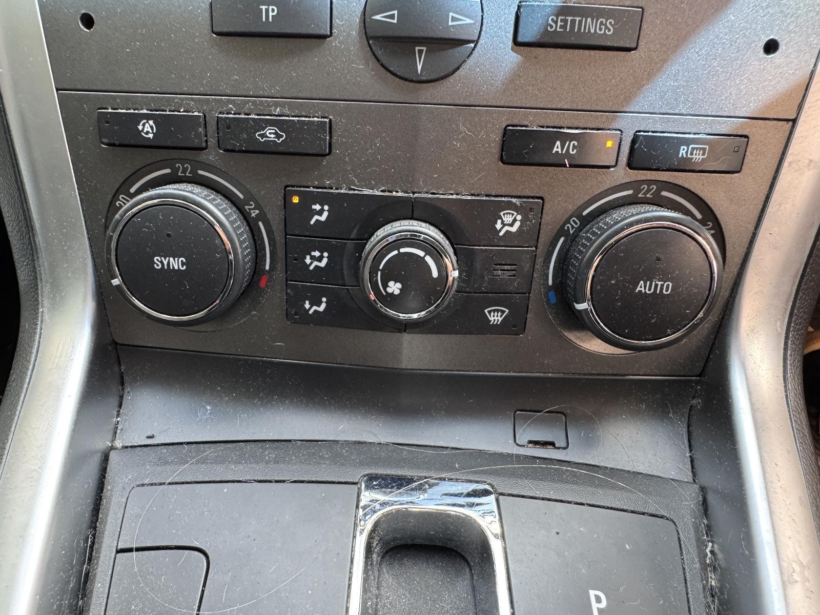 View Auto part Heater/Ac Controls HOLDEN CAPTIVA 2014