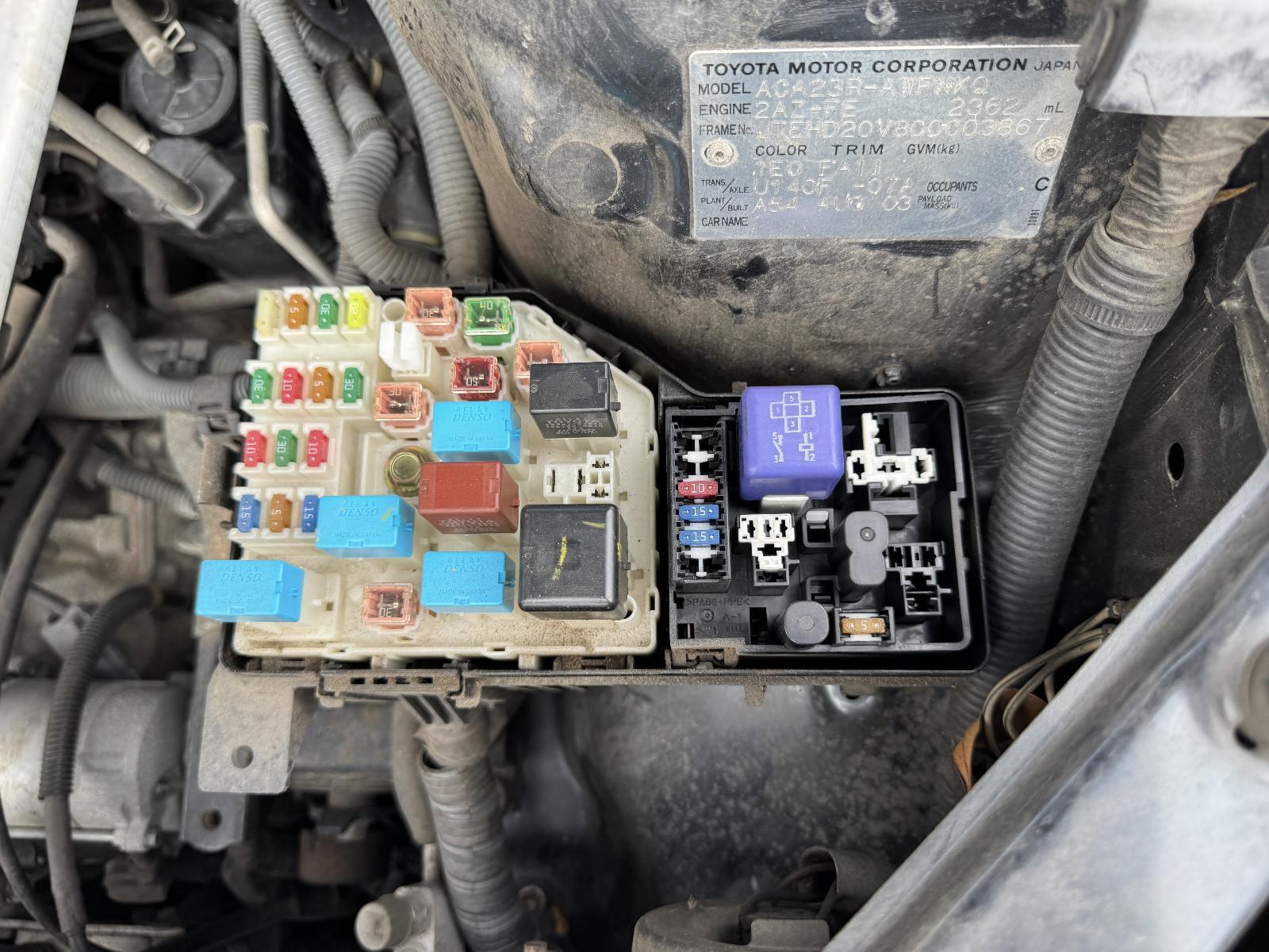 View Auto part Fuse Box TOYOTA RAV4 2004