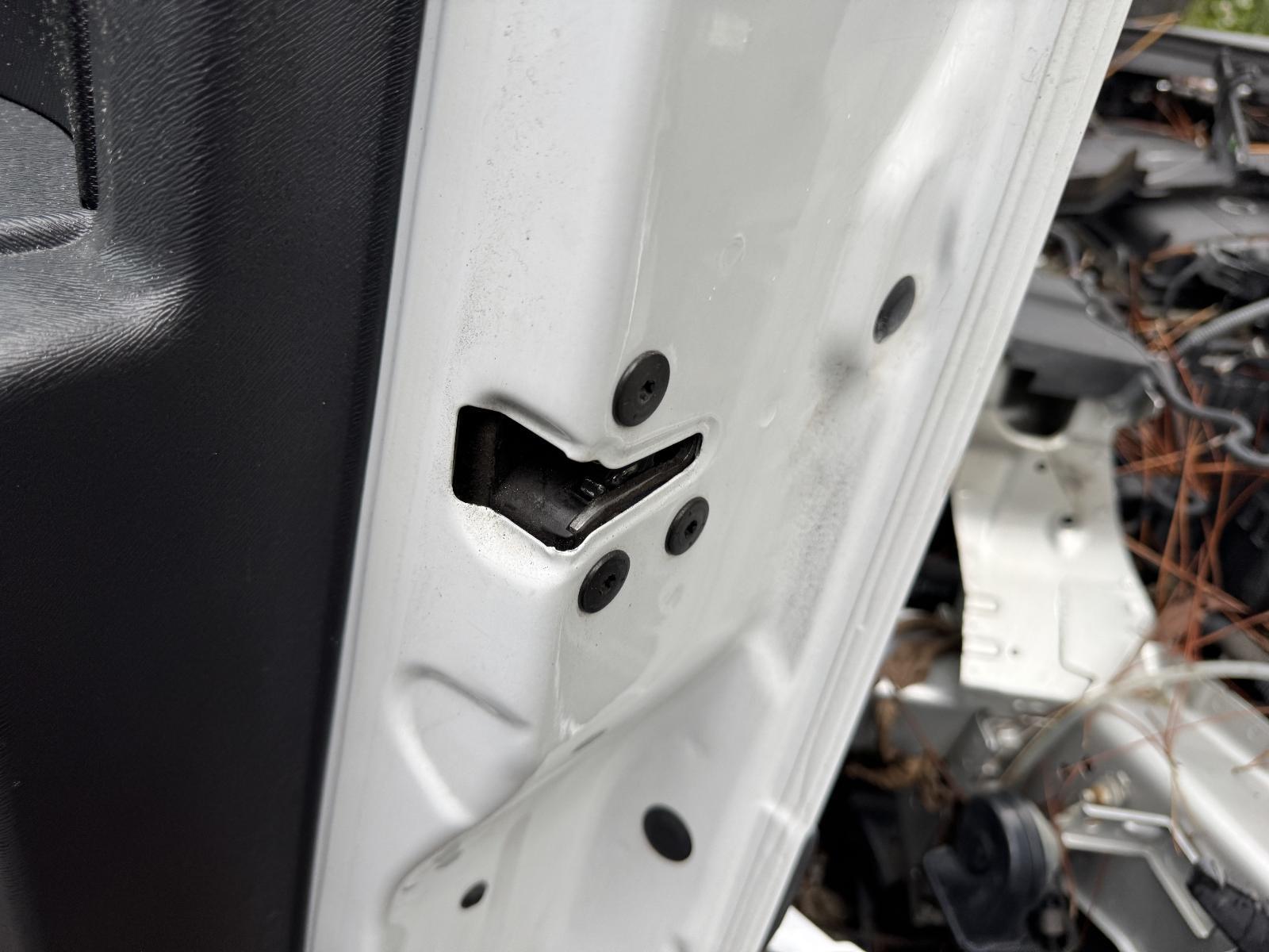 View Auto part Door/Boot/Gate Lock RENAULT KANGOO 2016