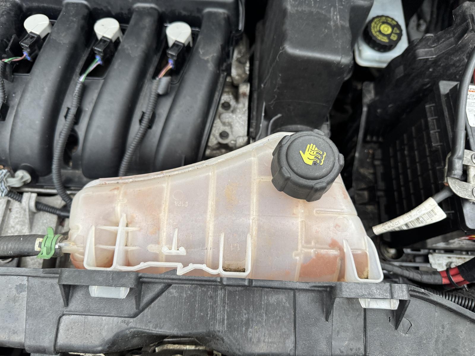 View Auto part Overflow Bottle RENAULT KANGOO 2016