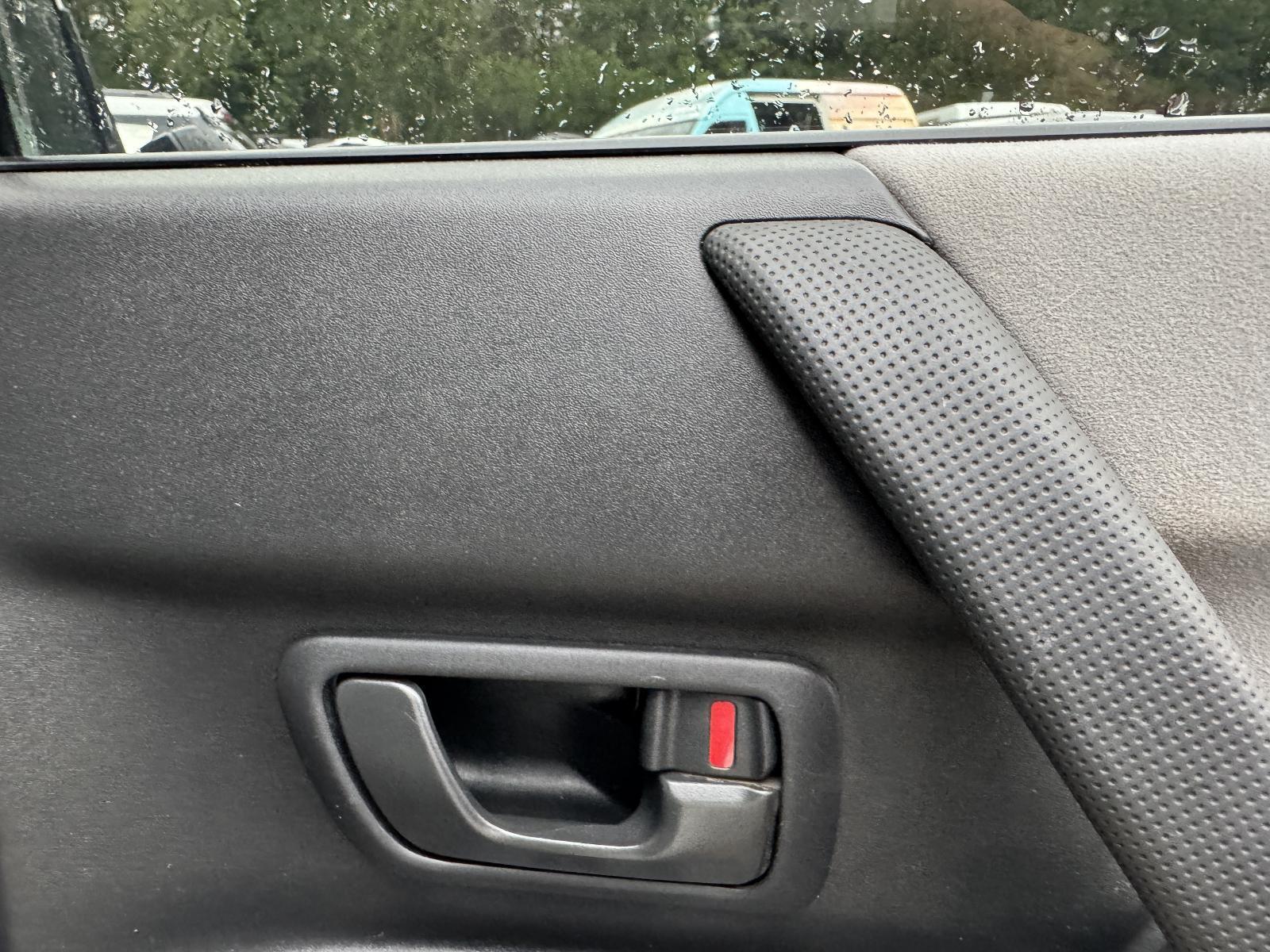 View Auto part Door Handle MITSUBISHI PAJERO 2002
