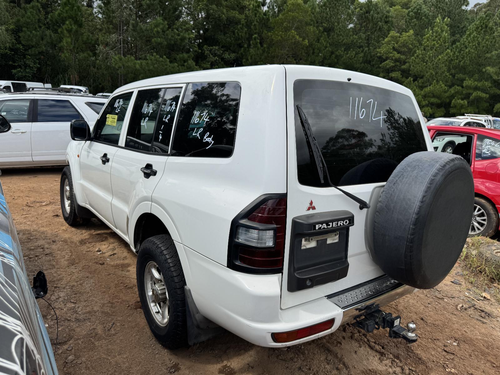 View Auto part Engine MITSUBISHI PAJERO 2002