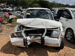 View Auto part Engine MITSUBISHI PAJERO 2002