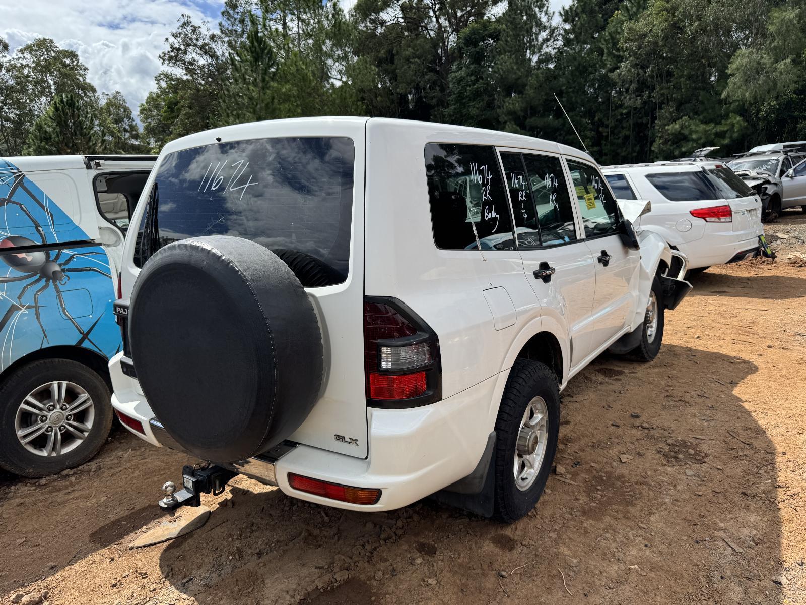View Auto part Fuel Door / Filler MITSUBISHI PAJERO 2002
