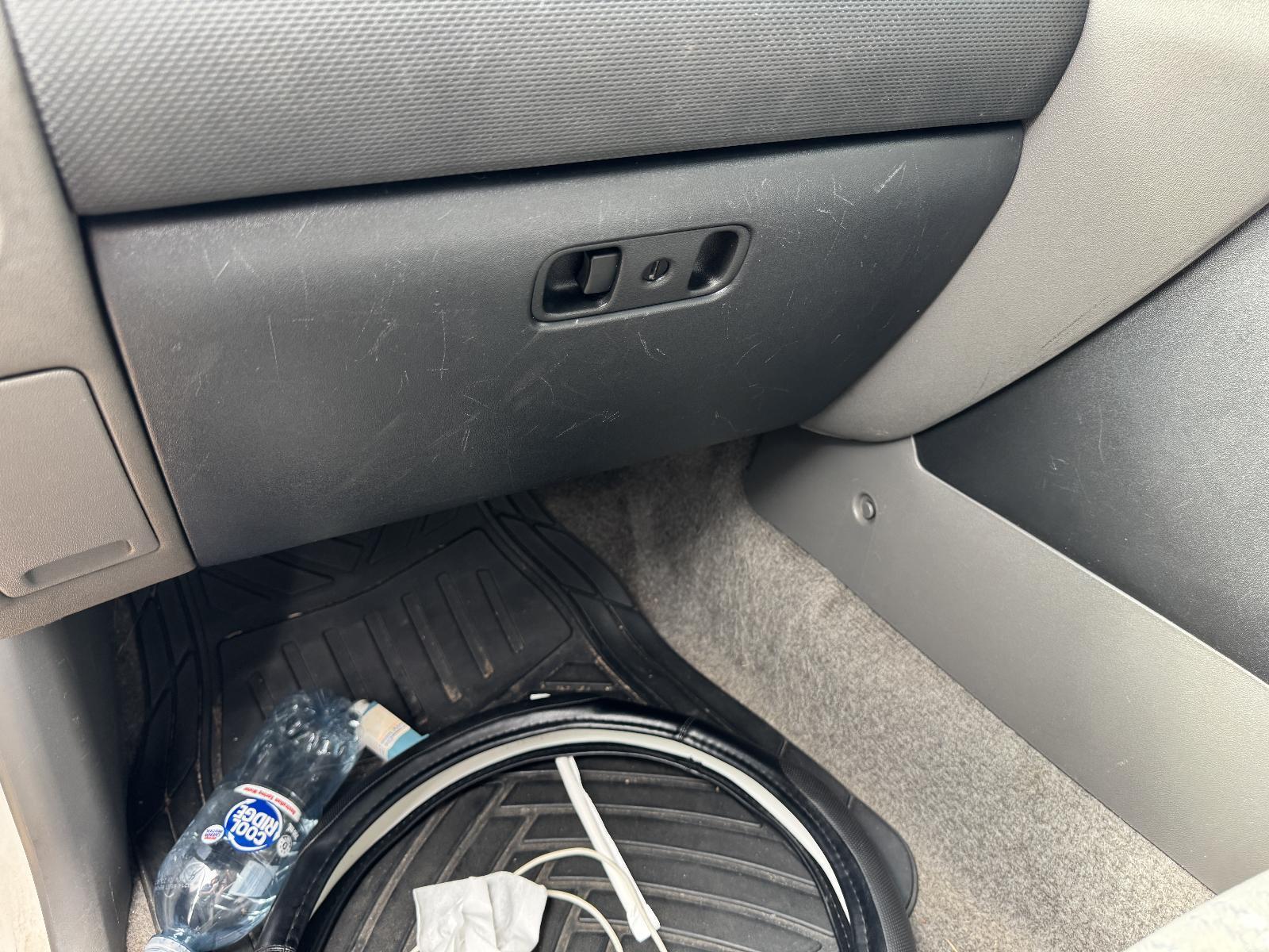 View Auto part Glove Box MITSUBISHI PAJERO 2002