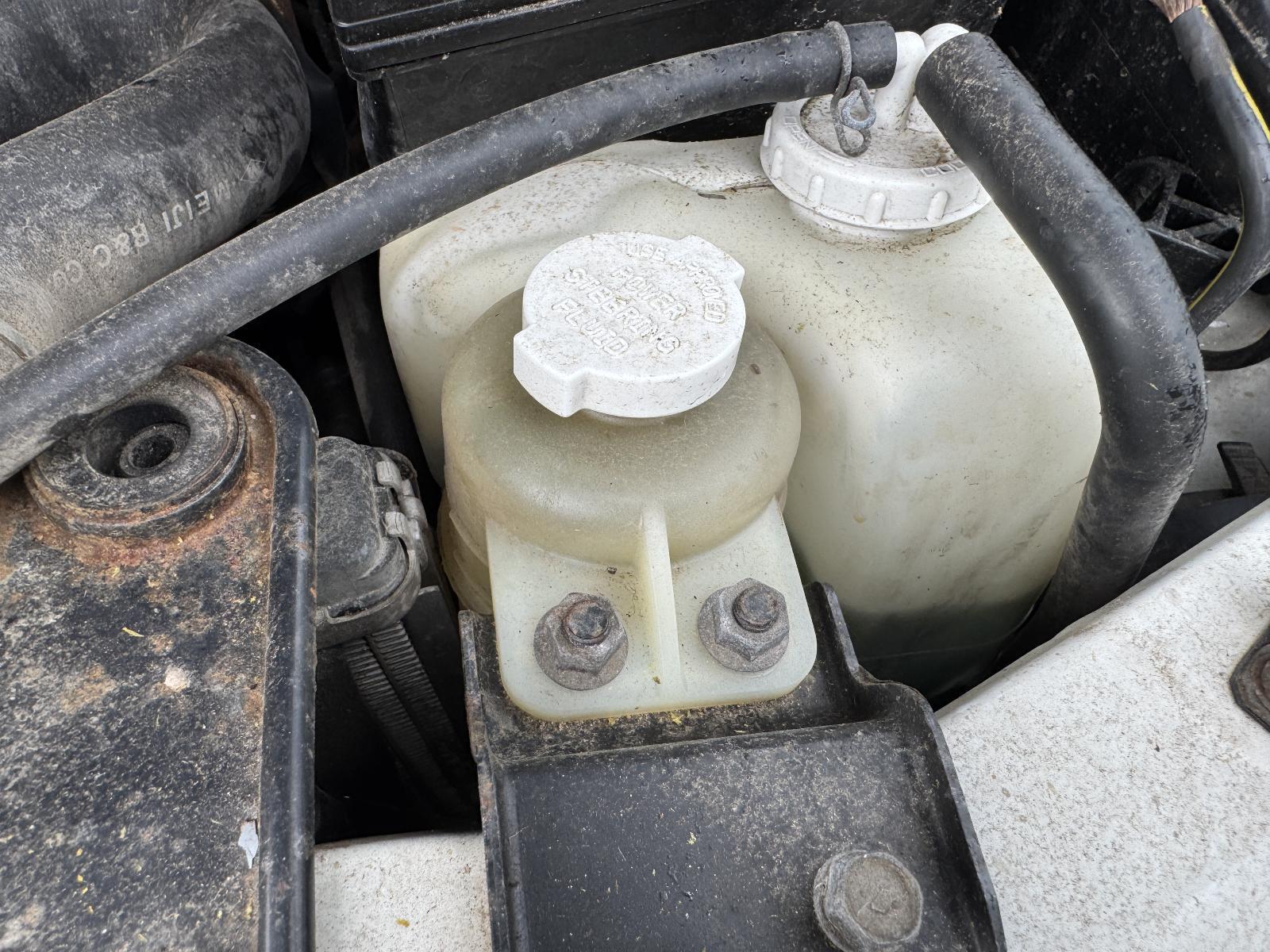 View Auto part P/S Reservoir MITSUBISHI PAJERO 2002