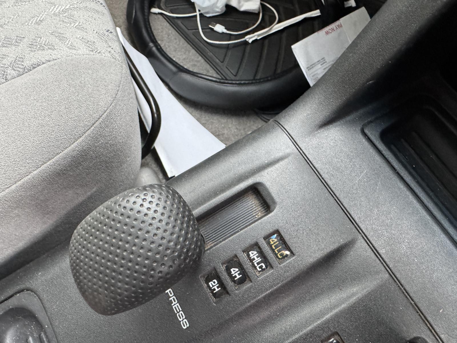 View Auto part Gear Stick/Shifter MITSUBISHI PAJERO 2002