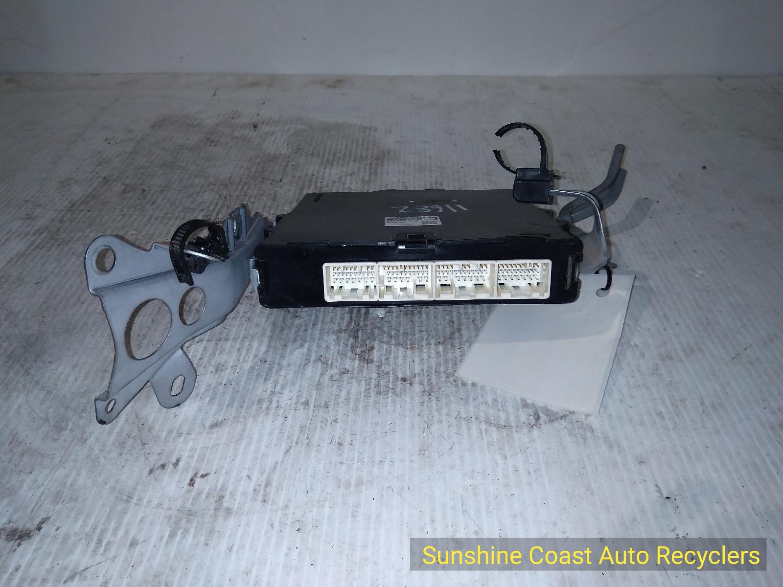 View Auto part Ecu TOYOTA HILUX 2019