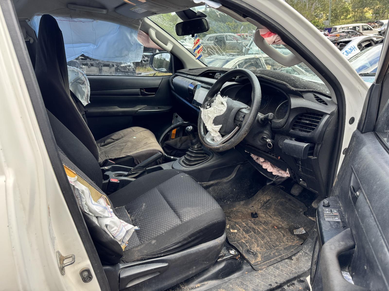 View Auto part Fuse Box TOYOTA HILUX 2019