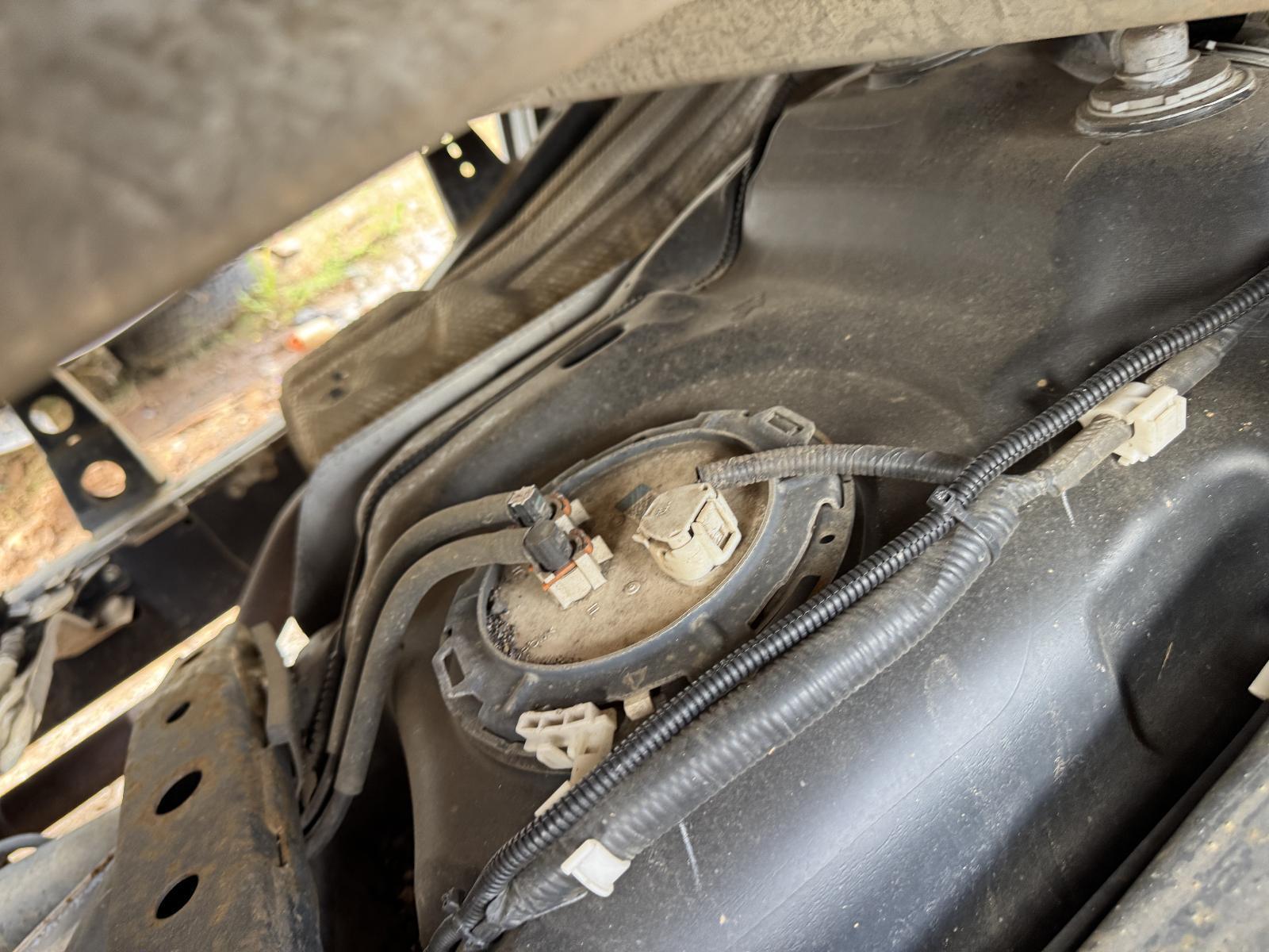 View Auto part Fuel Sending Unit TOYOTA HILUX 2019