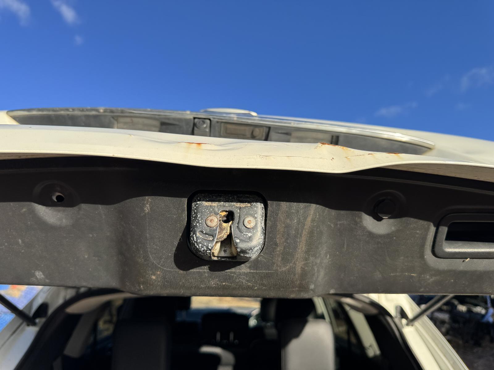 View Auto part Door/Boot/Gate Lock NISSAN PATHFINDER 2016