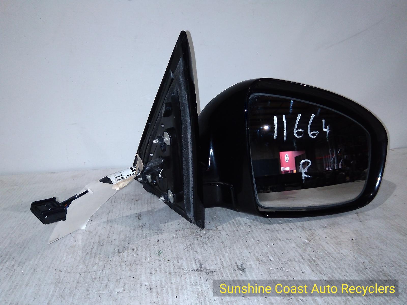 View Auto part Right Door Mirror NISSAN PATHFINDER 2016