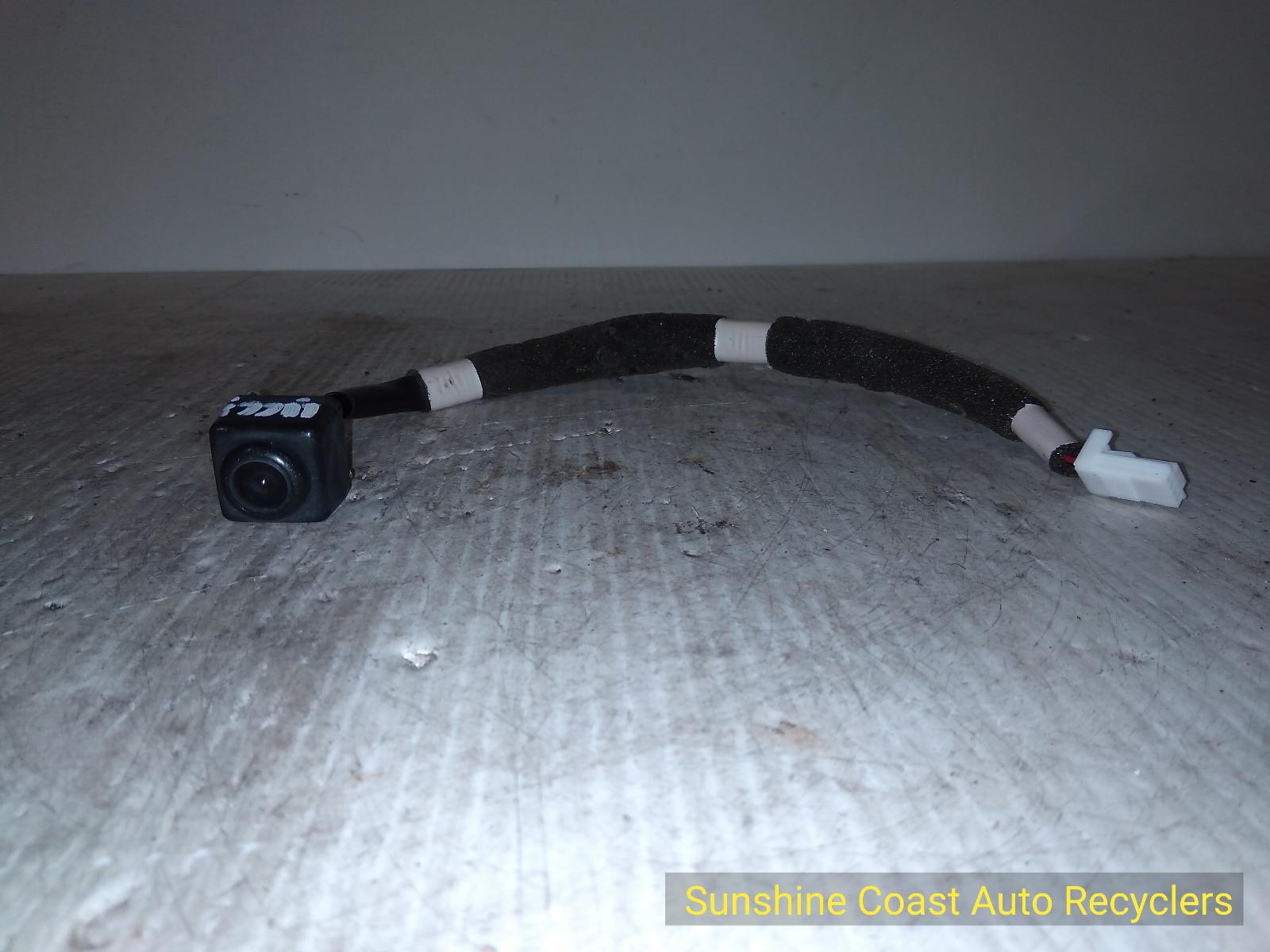 View Auto part REVERSE_CAMERA NISSAN PATHFINDER 2016