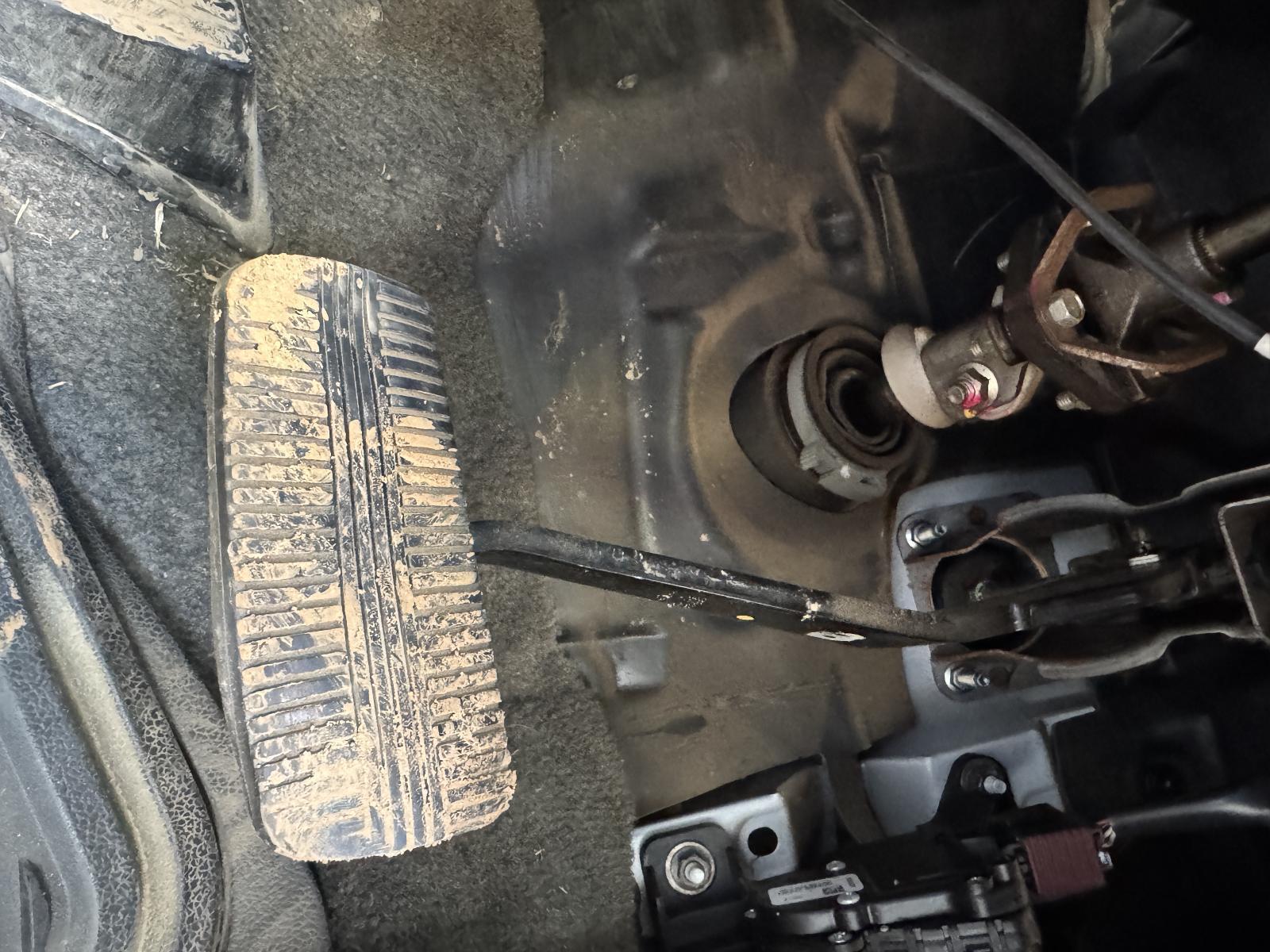View Auto part Pedal Assembly NISSAN NAVARA 2010