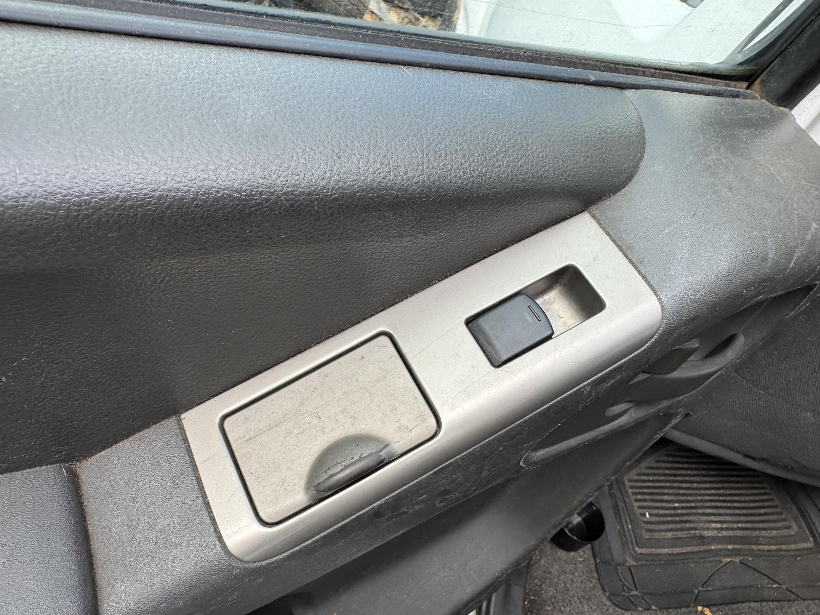 View Auto part Pwr Dr Wind Switch NISSAN NAVARA 2010