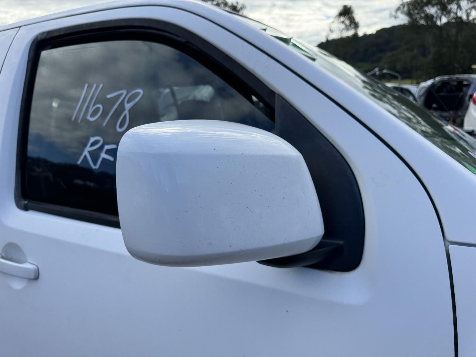 View Auto part Right Door Mirror NISSAN NAVARA 2010