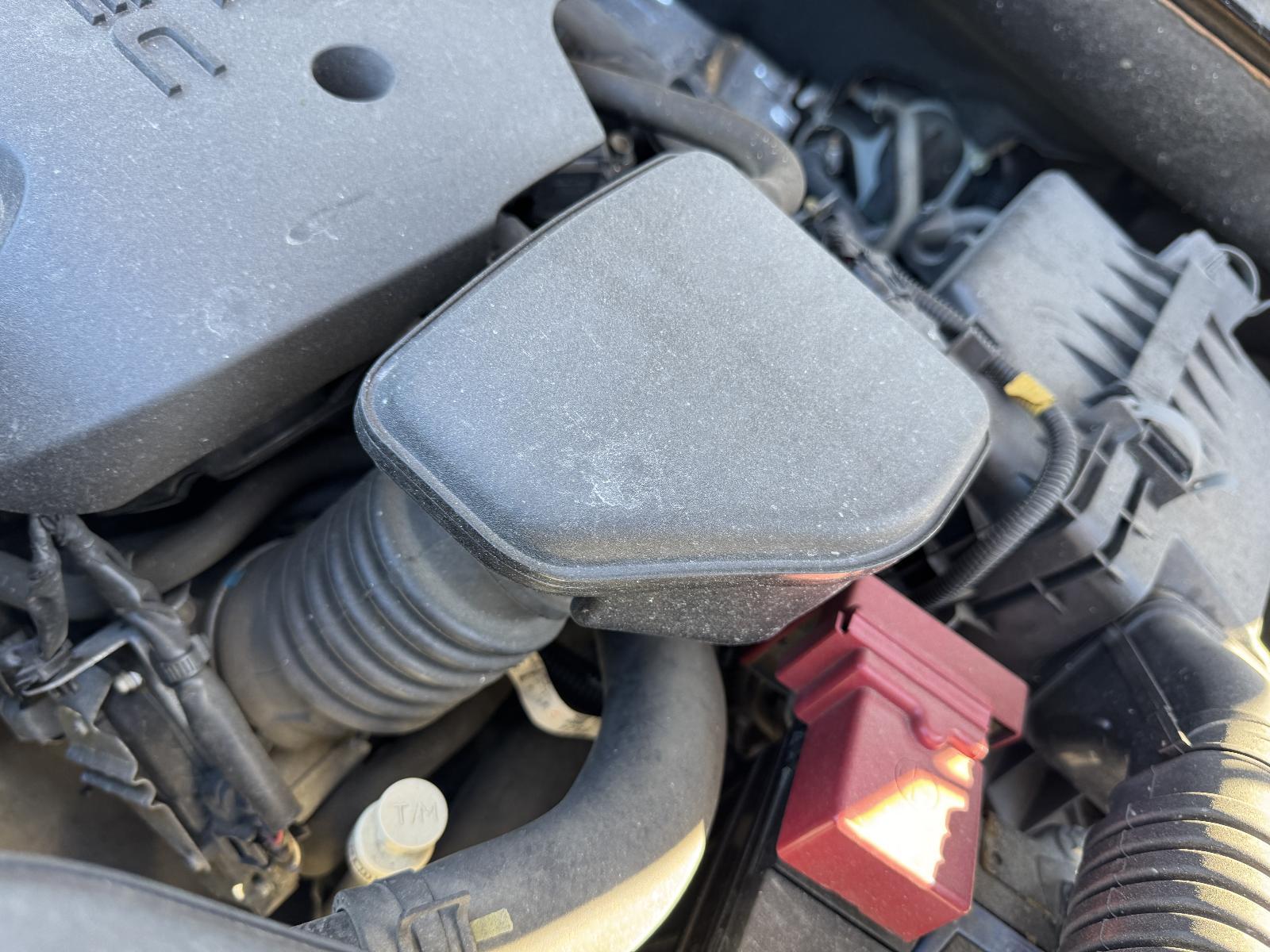 View Auto part Air Cleaner/Box MITSUBISHI OUTLANDER 2014