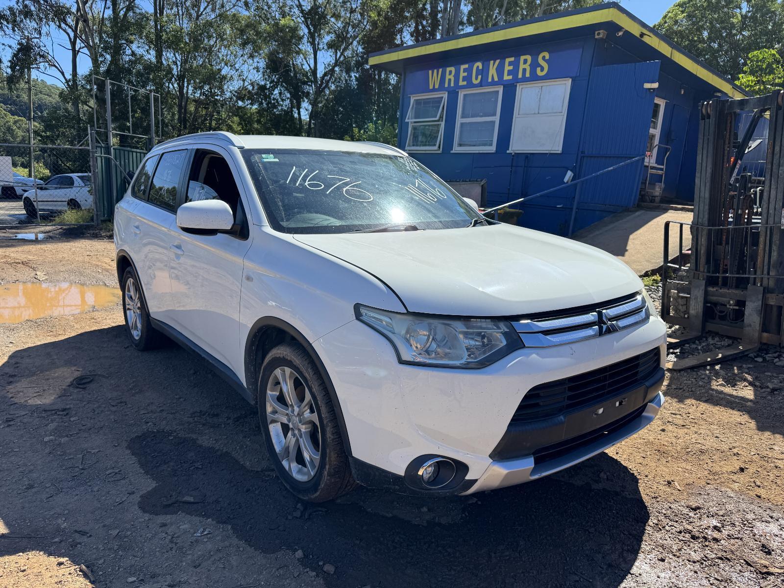 View Auto part Carpet MITSUBISHI OUTLANDER 2014