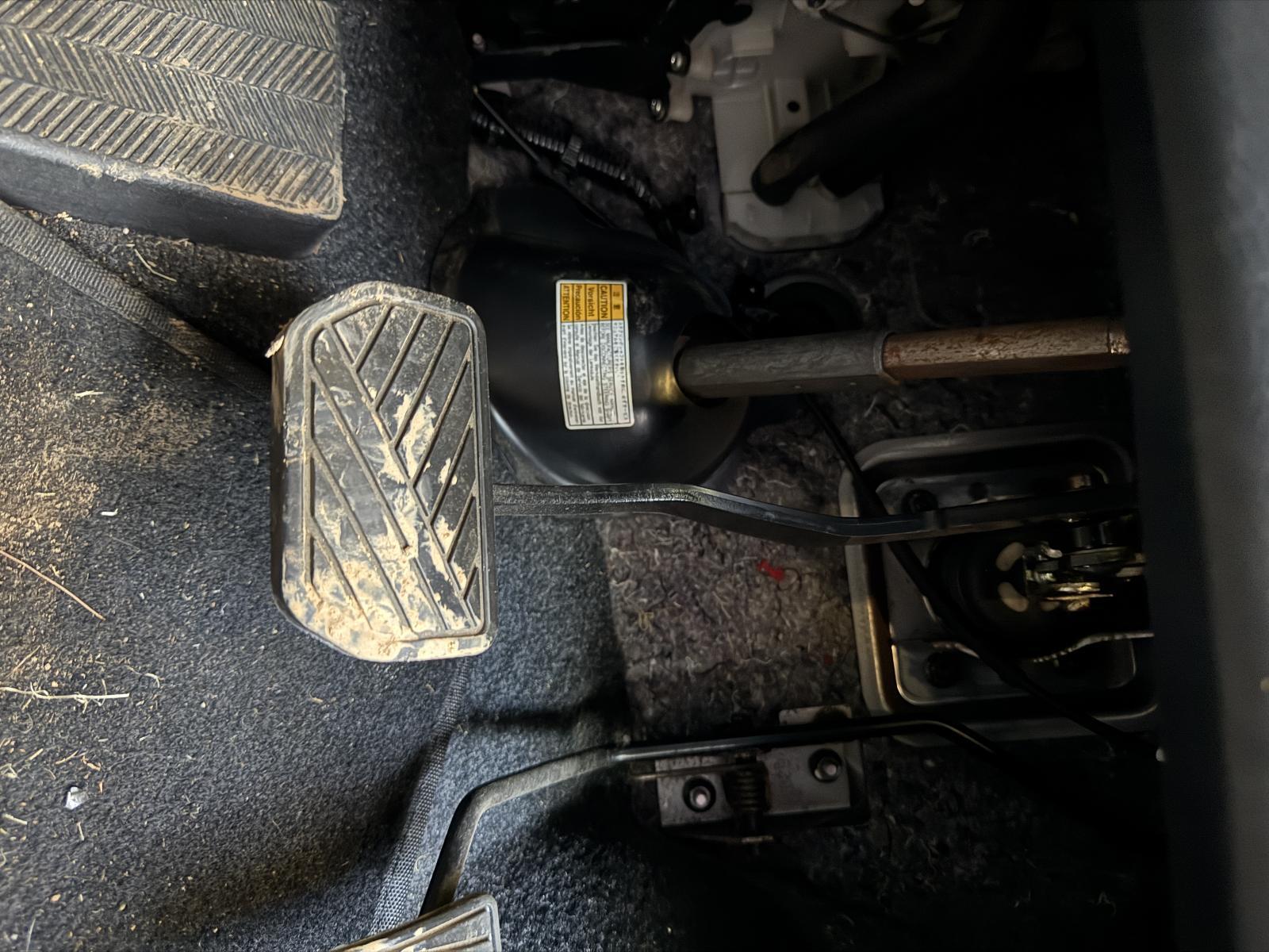 View Auto part Pedal Assembly SUZUKI SWIFT 2005